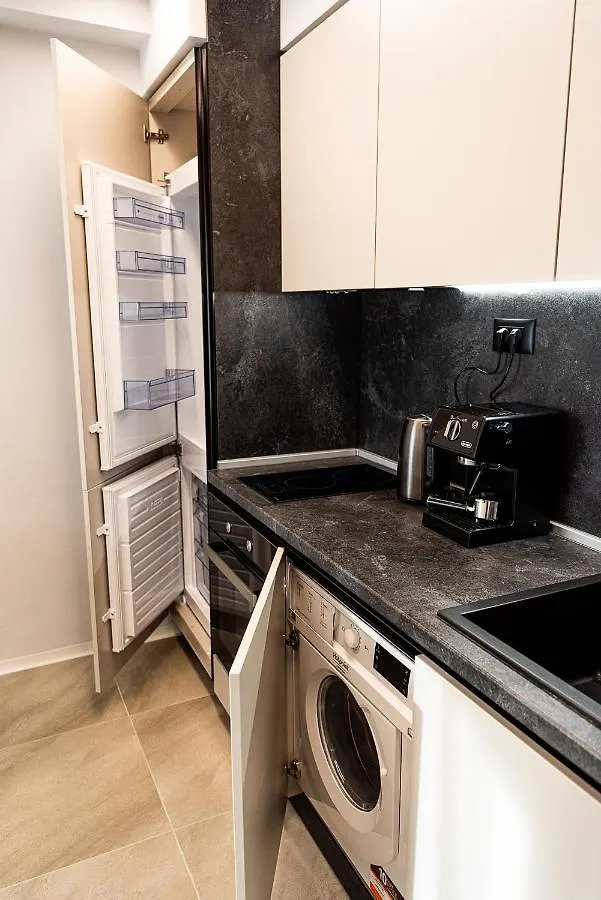 Top Central Supreme Apartment Next To Ndk Sofie